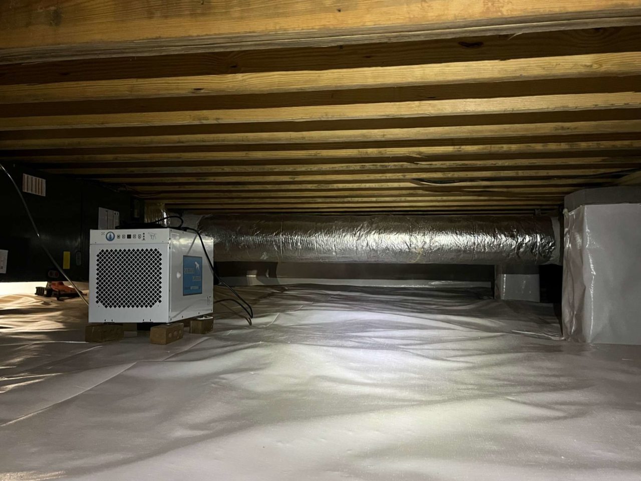 Crawl Space Encapsulation in Alabama | Moisture Control